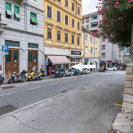 Il Rifugio, Relax Con Stile Nel Cuore Di Apartamento Trieste